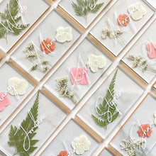 Load image into Gallery viewer, Custom Floral Peach Place Cards
